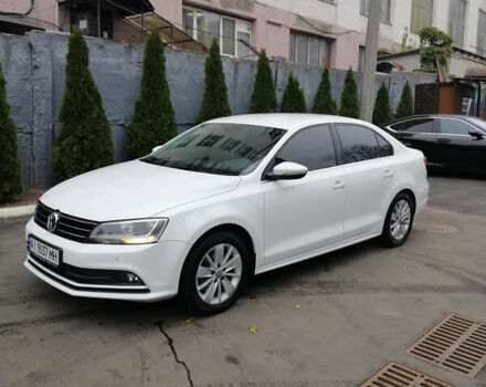Белый Фольксваген Джетта, объемом двигателя 1.6 л и пробегом 245 тыс. км за 10500 $, фото 1 на Automoto.ua