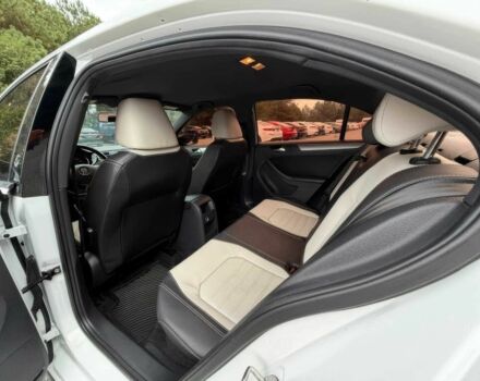 Білий Фольксваген Джетта, об'ємом двигуна 1.8 л та пробігом 70 тис. км за 4500 $, фото 9 на Automoto.ua