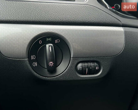 Фольксваген Джетта 2016 в Львове на Automoto.ua Белый Фольксваген Джетта, объемом двигателя 1.6 л и пробегом 187 тыс. км за 11500 $, фото 12 на Automoto.ua