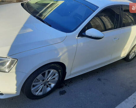 Білий Фольксваген Джетта, об'ємом двигуна 1.6 л та пробігом 273 тис. км за 12500 $, фото 2 на Automoto.ua