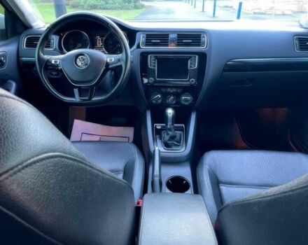 Белый Фольксваген Джетта, объемом двигателя 1.8 л и пробегом 76 тыс. км за 4200 $, фото 7 на Automoto.ua