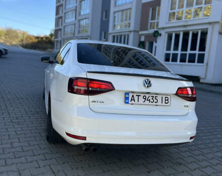 Фольксваген Джетта 2016 в Тернополе на Automoto.ua Белый Фольксваген Джетта, объемом двигателя 1.39 л и пробегом 181 тыс. км за 9999 $, фото 3 на Automoto.ua