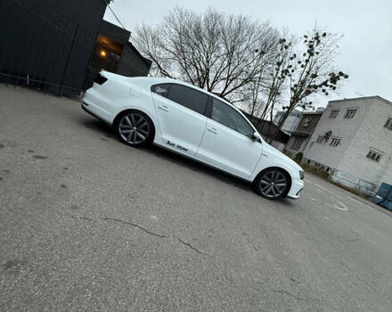 Белый Фольксваген Джетта, объемом двигателя 2 л и пробегом 106 тыс. км за 12500 $, фото 5 на Automoto.ua