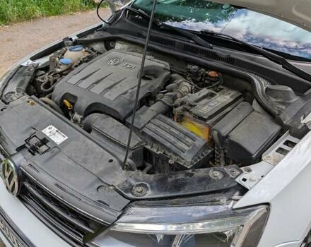 Фольксваген Джетта 2016 в Черновцах на Automoto.ua Белый Фольксваген Джетта, объемом двигателя 1.6 л и пробегом 181 тыс. км за 12500 $, фото 14 на Automoto.ua