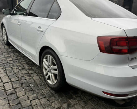 Білий Фольксваген Джетта, об'ємом двигуна 1.39 л та пробігом 98 тис. км за 11000 $, фото 5 на Automoto.ua