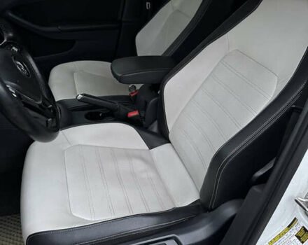 Фольксваген Джетта 2016 в Кривом Роге на Automoto.ua Белый Фольксваген Джетта, объемом двигателя 1.8 л и пробегом 110 тыс. км за 5500 $, фото 15 на Automoto.ua