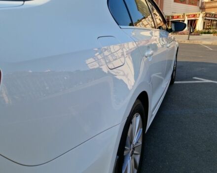 Белый Фольксваген Джетта, объемом двигателя 1.6 л и пробегом 85 тыс. км за 12800 $, фото 6 на Automoto.ua