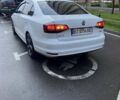 Белый Фольксваген Джетта, объемом двигателя 1.6 л и пробегом 180 тыс. км за 10600 $, фото 2 на Automoto.ua