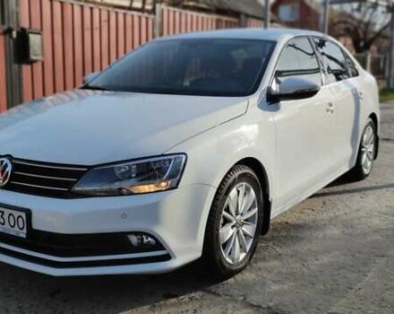 Білий Фольксваген Джетта, об'ємом двигуна 1.6 л та пробігом 50 тис. км за 14000 $, фото 5 на Automoto.ua