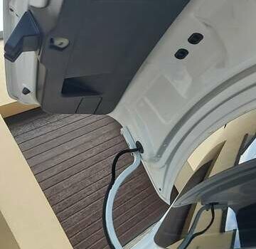 Белый Фольксваген Джетта, объемом двигателя 1.4 л и пробегом 141 тыс. км за 9500 $, фото 49 на Automoto.ua