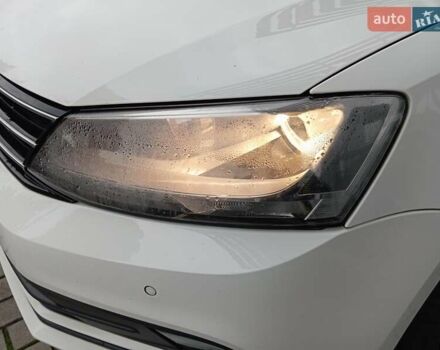 Білий Фольксваген Джетта, об'ємом двигуна 1.6 л та пробігом 176 тис. км за 9900 $, фото 35 на Automoto.ua
