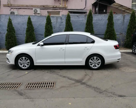 Белый Фольксваген Джетта, объемом двигателя 1.6 л и пробегом 245 тыс. км за 10500 $, фото 5 на Automoto.ua