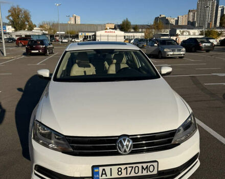 Фольксваген Джетта 2016 в Киеве на Automoto.ua Белый Фольксваген Джетта, объемом двигателя 1.39 л и пробегом 74 тыс. км за 12000 $, фото 1 на Automoto.ua