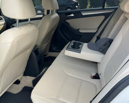 Білий Фольксваген Джетта, об'ємом двигуна 1.4 л та пробігом 154 тис. км за 10700 $, фото 10 на Automoto.ua