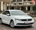 Белый Фольксваген Джетта, объемом двигателя 1.6 л и пробегом 94 тыс. км за 15890 $, фото 1 на Automoto.ua