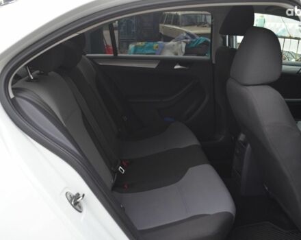 Фольксваген Джетта 2016 в Киеве на Automoto.ua Белый Фольксваген Джетта, объемом двигателя 0 л и пробегом 118 тыс. км за 11200 $, фото 14 на Automoto.ua