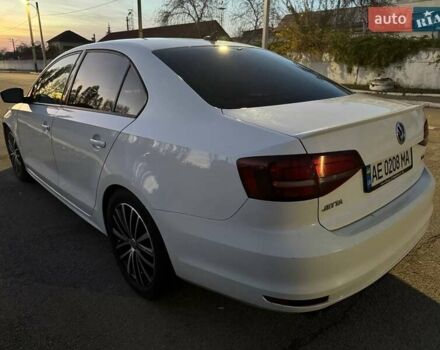 Белый Фольксваген Джетта, объемом двигателя 1.8 л и пробегом 146 тыс. км за 9200 $, фото 5 на Automoto.ua