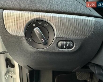 Білий Фольксваген Джетта, об'ємом двигуна 1.6 л та пробігом 52 тис. км за 14500 $, фото 42 на Automoto.ua