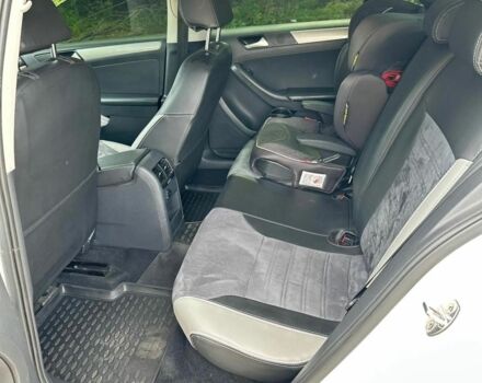 Белый Фольксваген Джетта, объемом двигателя 1.6 л и пробегом 240 тыс. км за 9800 $, фото 11 на Automoto.ua