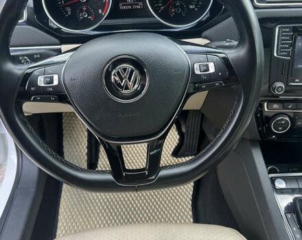 Белый Фольксваген Джетта, объемом двигателя 1.8 л и пробегом 159 тыс. км за 11000 $, фото 24 на Automoto.ua