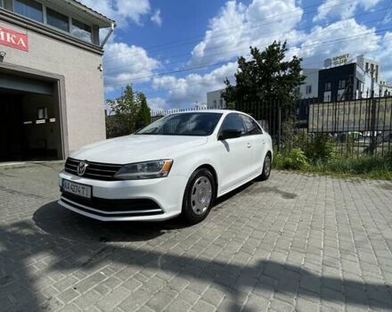 Фольксваген Джетта 2016 в Киеве на Automoto.ua Белый Фольксваген Джетта, объемом двигателя 1.4 л и пробегом 145 тыс. км за 10600 $, фото 5 на Automoto.ua