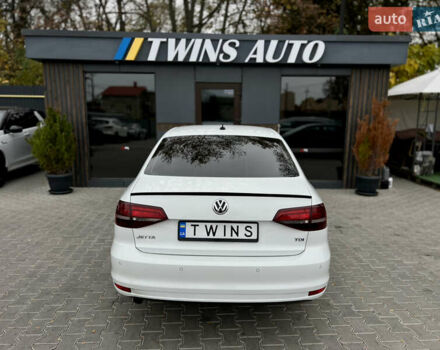 Белый Фольксваген Джетта, объемом двигателя 1.6 л и пробегом 276 тыс. км за 10500 $, фото 20 на Automoto.ua