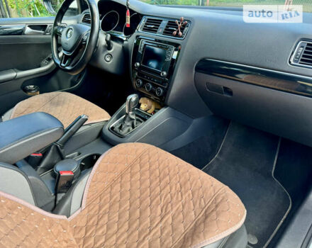 Белый Фольксваген Джетта, объемом двигателя 1.6 л и пробегом 172 тыс. км за 11500 $, фото 6 на Automoto.ua