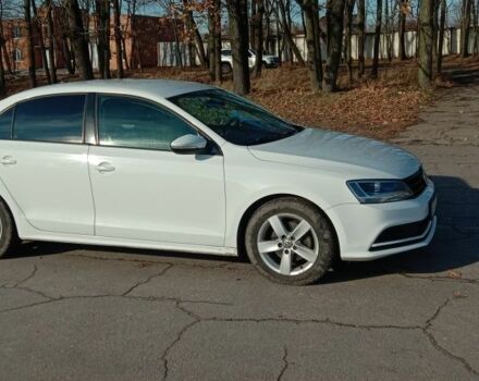 Белый Фольксваген Джетта, объемом двигателя 1.6 л и пробегом 261 тыс. км за 9990 $, фото 2 на Automoto.ua