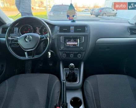 Білий Фольксваген Джетта, об'ємом двигуна 1.6 л та пробігом 153 тис. км за 11900 $, фото 8 на Automoto.ua