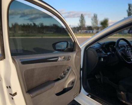 Фольксваген Джетта 2016 в Кривом Роге на Automoto.ua Белый Фольксваген Джетта, объемом двигателя 1.6 л и пробегом 232 тыс. км за 12500 $, фото 10 на Automoto.ua