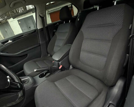 Білий Фольксваген Джетта, об'ємом двигуна 1.8 л та пробігом 184 тис. км за 10700 $, фото 17 на Automoto.ua