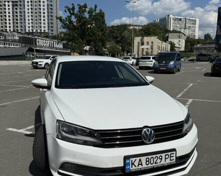 Білий Фольксваген Джетта, об'ємом двигуна 1.6 л та пробігом 173 тис. км за 11000 $, фото 1 на Automoto.ua