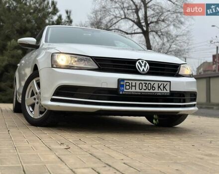 Белый Фольксваген Джетта, объемом двигателя 1.6 л и пробегом 52 тыс. км за 14800 $, фото 2 на Automoto.ua