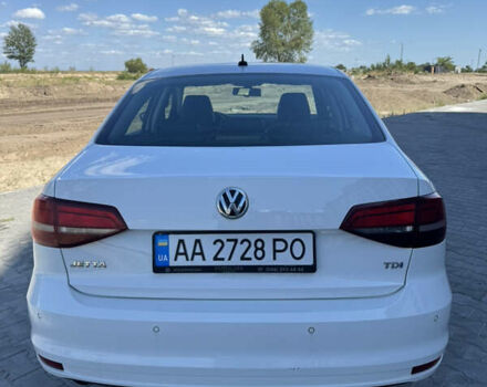 Белый Фольксваген Джетта, объемом двигателя 1.6 л и пробегом 177 тыс. км за 11000 $, фото 3 на Automoto.ua