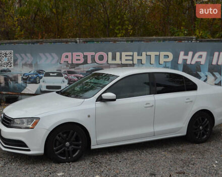 Фольксваген Джетта 2016 в Киеве на Automoto.ua Белый Фольксваген Джетта, объемом двигателя 1.39 л и пробегом 118 тыс. км за 11200 $, фото 3 на Automoto.ua