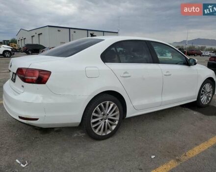 Фольксваген Джетта 2016 в Луцке на Automoto.ua Белый Фольксваген Джетта, объемом двигателя 1.8 л и пробегом 99 тыс. км за 2000 $, фото 5 на Automoto.ua