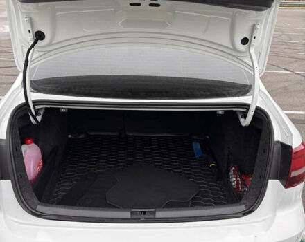 Білий Фольксваген Джетта, об'ємом двигуна 1.6 л та пробігом 149 тис. км за 12800 $, фото 3 на Automoto.ua