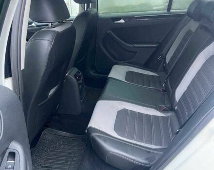 Белый Фольксваген Джетта, объемом двигателя 1.6 л и пробегом 157 тыс. км за 10300 $, фото 16 на Automoto.ua