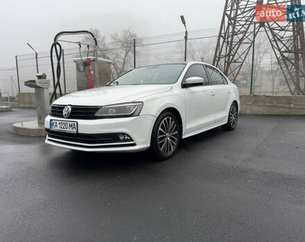 Білий Фольксваген Джетта, об'ємом двигуна 1.8 л та пробігом 103 тис. км за 13000 $, фото 1 на Automoto.ua