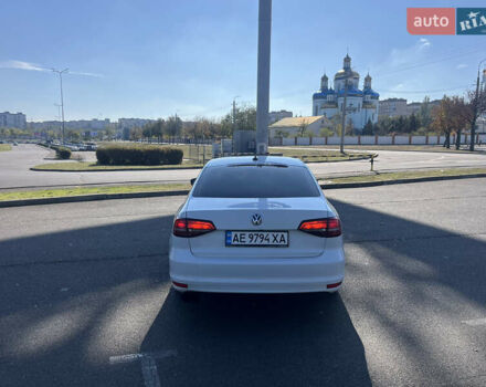 Белый Фольксваген Джетта, объемом двигателя 1.39 л и пробегом 174 тыс. км за 9100 $, фото 4 на Automoto.ua