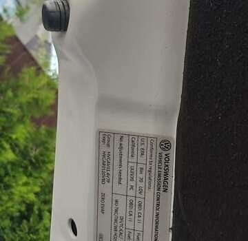 Белый Фольксваген Джетта, объемом двигателя 1.4 л и пробегом 141 тыс. км за 9500 $, фото 54 на Automoto.ua