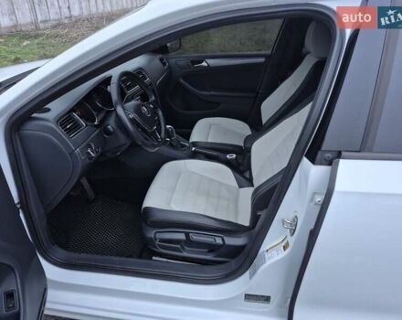 Белый Фольксваген Джетта, объемом двигателя 1.8 л и пробегом 110 тыс. км за 10600 $, фото 13 на Automoto.ua