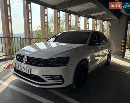 Білий Фольксваген Джетта, об'ємом двигуна 1.98 л та пробігом 143 тис. км за 15600 $, фото 2 на Automoto.ua