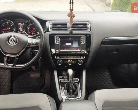 Фольксваген Джетта 2016 в Сваляве на Automoto.ua Белый Фольксваген Джетта, объемом двигателя 1.6 л и пробегом 219 тыс. км за 11300 $, фото 27 на Automoto.ua