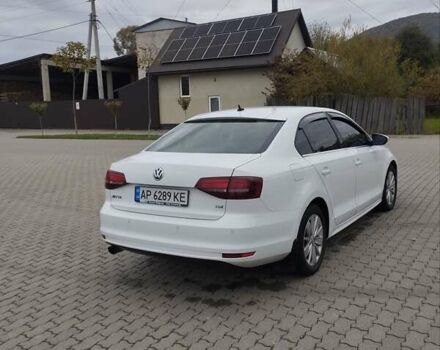 Фольксваген Джетта 2016 в Сваляве на Automoto.ua Белый Фольксваген Джетта, объемом двигателя 1.6 л и пробегом 219 тыс. км за 11300 $, фото 15 на Automoto.ua