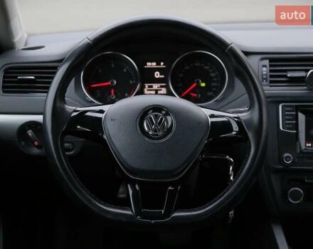 Білий Фольксваген Джетта, об'ємом двигуна 1.6 л та пробігом 122 тис. км за 12600 $, фото 13 на Automoto.ua