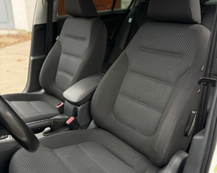 Білий Фольксваген Джетта, об'ємом двигуна 1.8 л та пробігом 184 тис. км за 10700 $, фото 14 на Automoto.ua