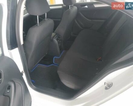 Білий Фольксваген Джетта, об'ємом двигуна 1.6 л та пробігом 307 тис. км за 8999 $, фото 27 на Automoto.ua