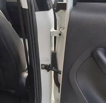 Белый Фольксваген Джетта, объемом двигателя 1.4 л и пробегом 141 тыс. км за 9500 $, фото 46 на Automoto.ua