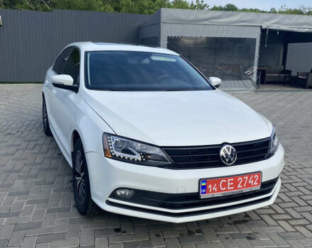 Фольксваген Джетта 2016 в Полтаве на Automoto.ua Белый Фольксваген Джетта, объемом двигателя 1.8 л и пробегом 280 тыс. км за 12000 $, фото 1 на Automoto.ua